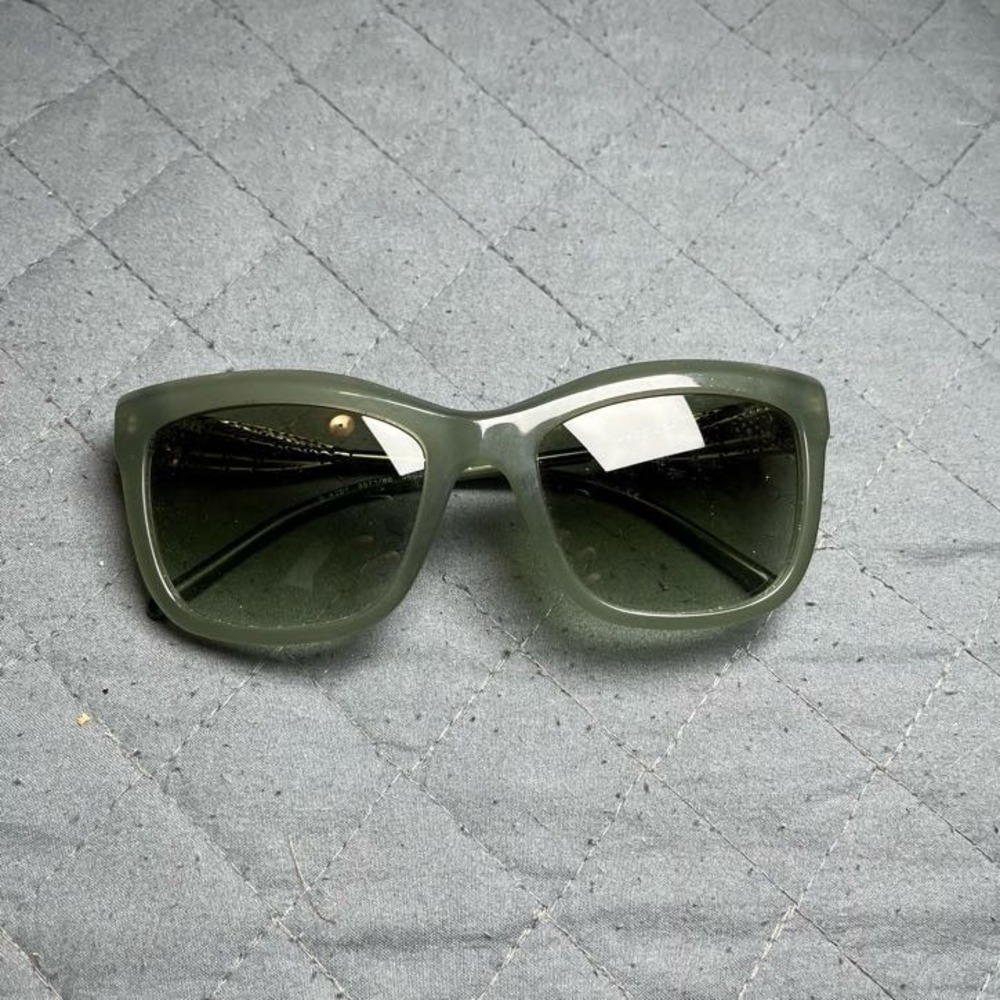 Burberry B 4207  Women's Oversized Geometric Sunglasses Clear Green
